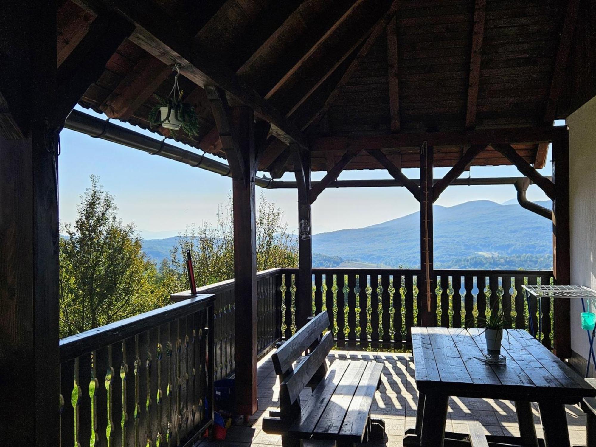 Villa Cozy House Zivko With Balcony à Plitvička Jezera Extérieur photo